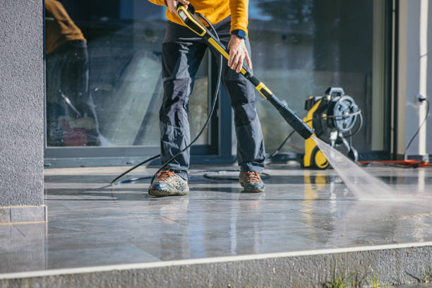 Best Restaurant Pressure Washing  in Suncoast Estates, FL